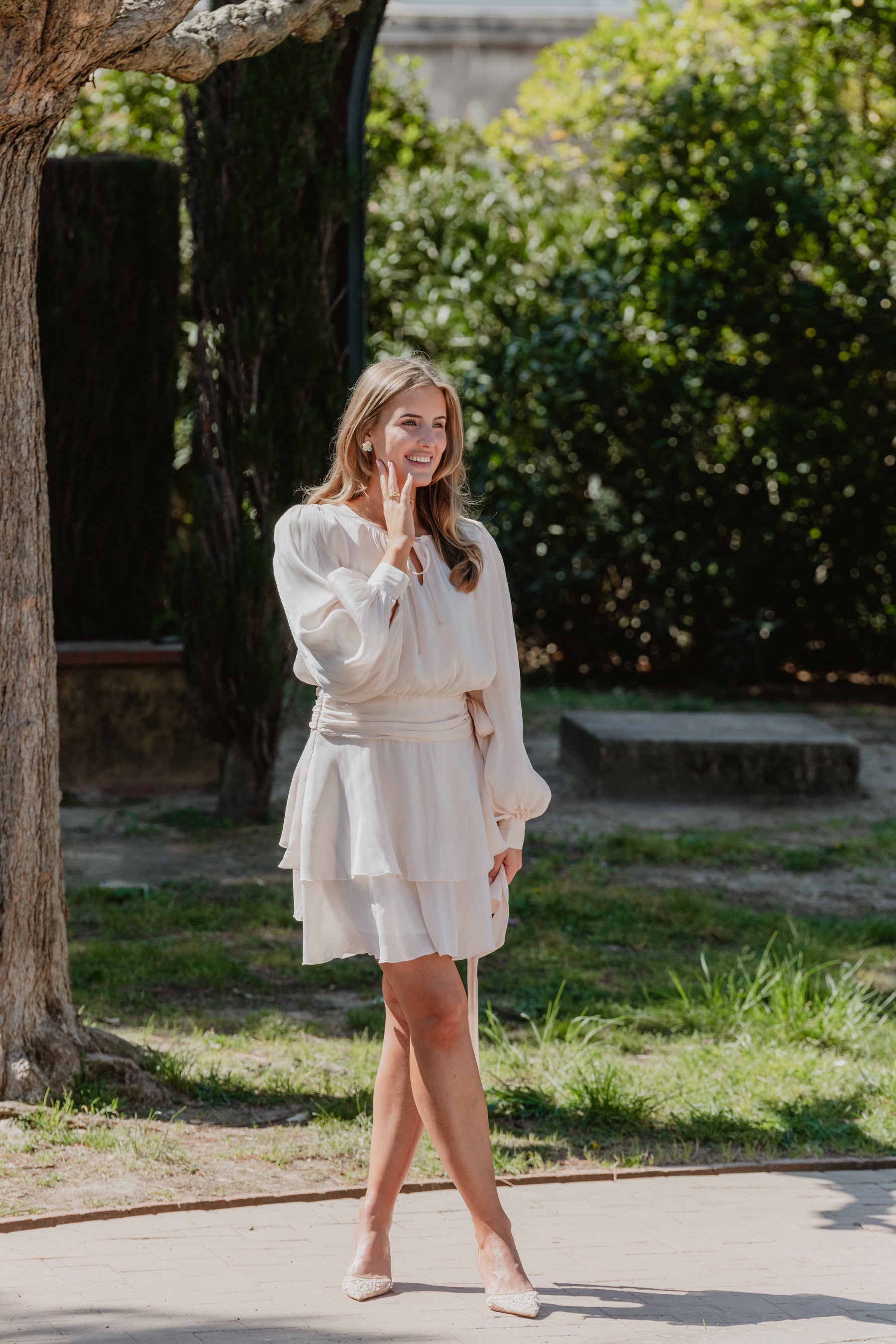 VMELISA Short Dress - White Swan